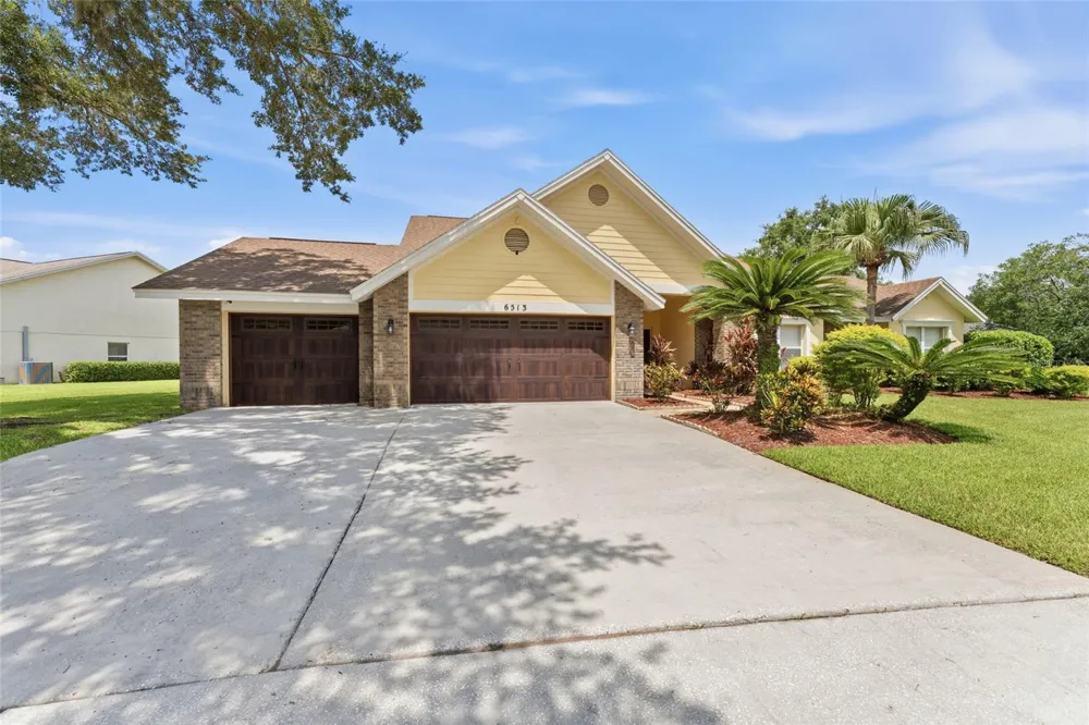 6513 THOROUGHBRED LOOP Odessa, FL 33556