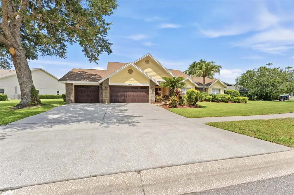 6513 THOROUGHBRED LOOP Odessa, FL 33556