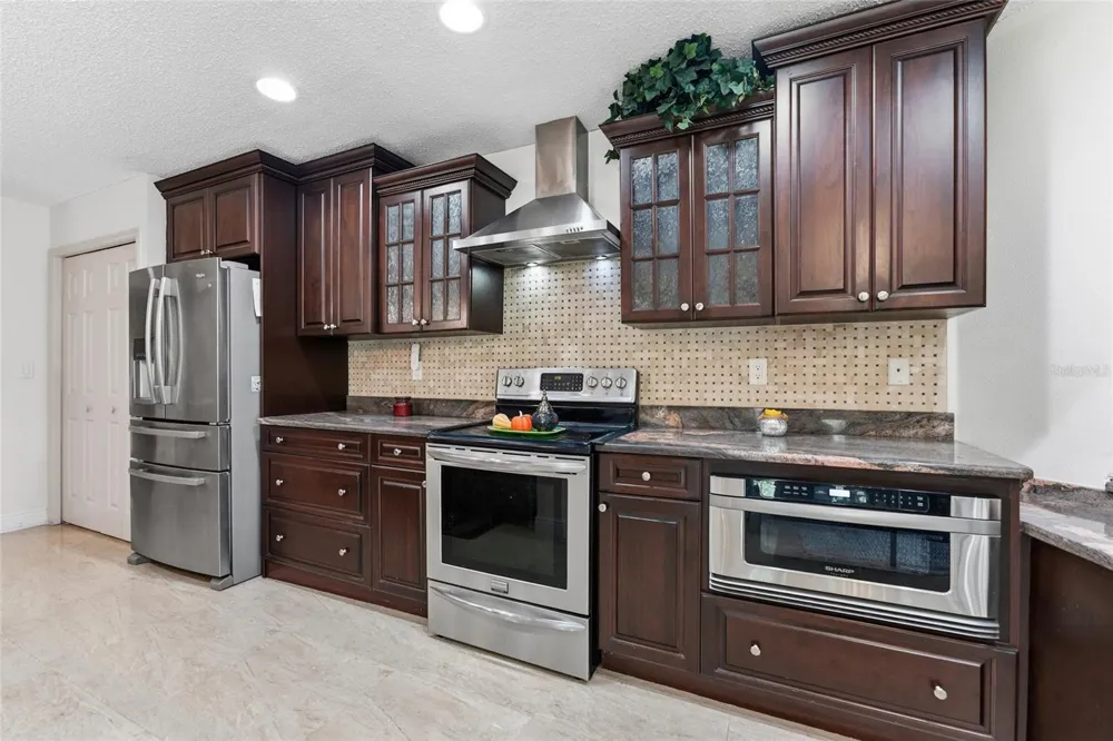 6513 THOROUGHBRED LOOP Odessa, FL 33556