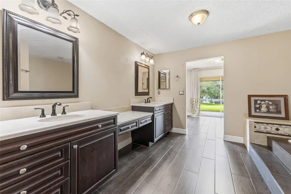 6513 THOROUGHBRED LOOP Odessa, FL 33556