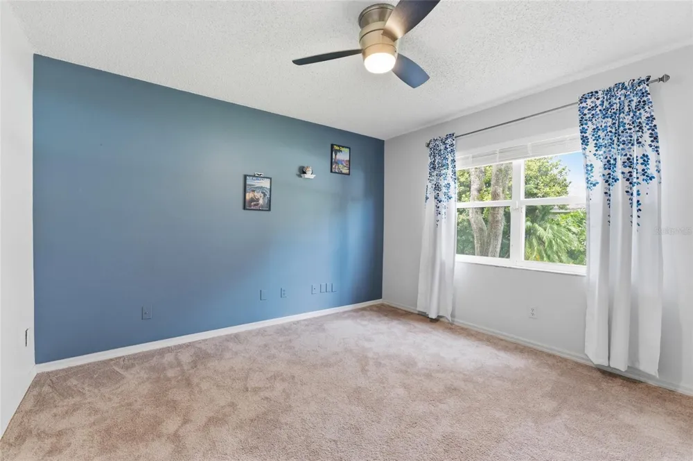 6513 THOROUGHBRED LOOP Odessa, FL 33556
