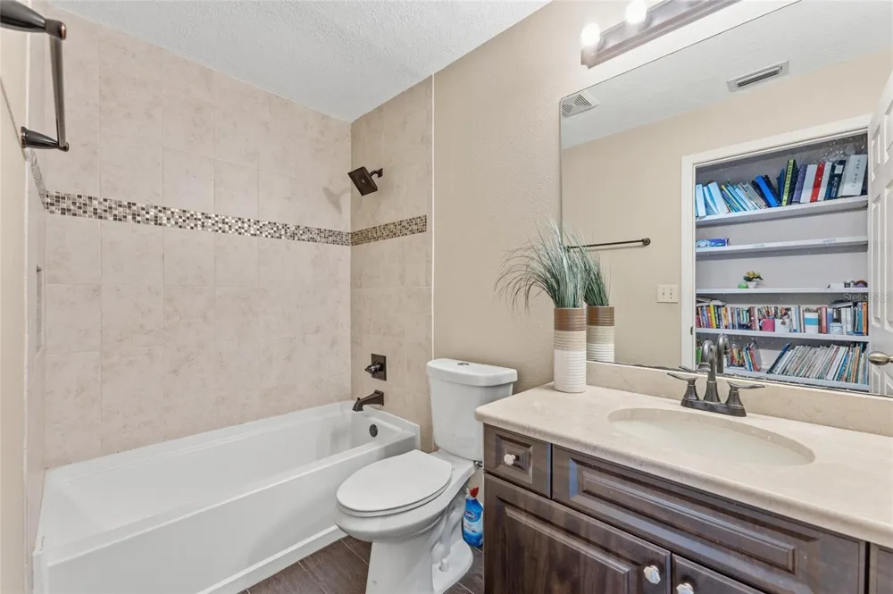 6513 THOROUGHBRED LOOP Odessa, FL 33556