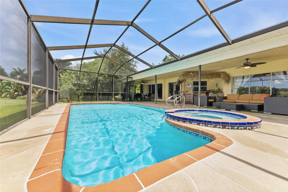 6513 THOROUGHBRED LOOP Odessa, FL 33556