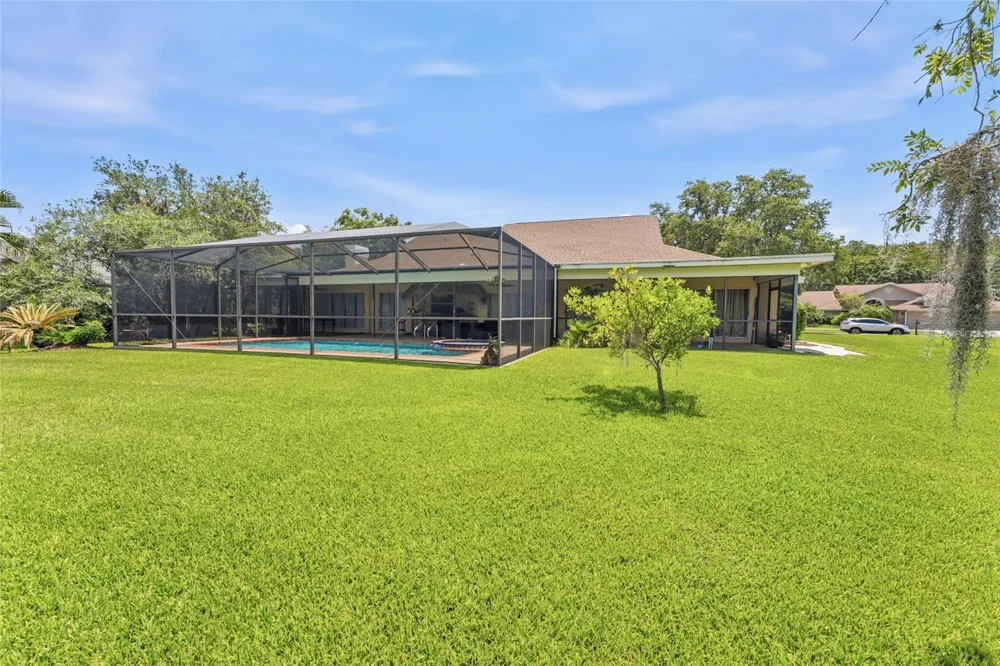 6513 THOROUGHBRED LOOP Odessa, FL 33556