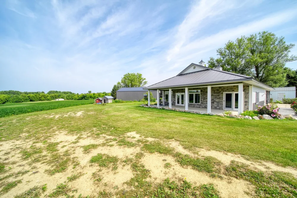 2282 Lake Wilson Road Hillsdale, MI 49242