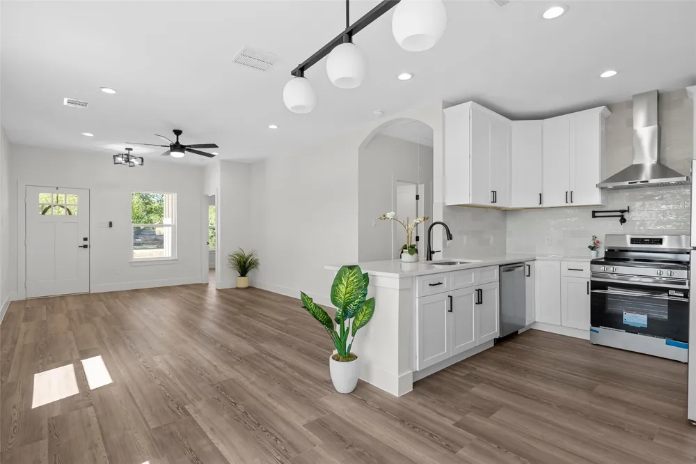 308 Mark Street Hillsboro, TX 76645