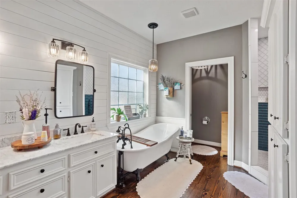14675 Broken Arrow Road Santa Fe, TX 77517
