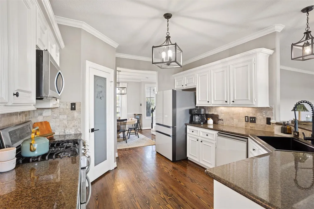14675 Broken Arrow Road Santa Fe, TX 77517