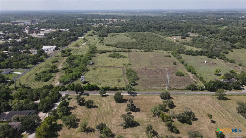 601 W Church Street Victoria, TX 77901
