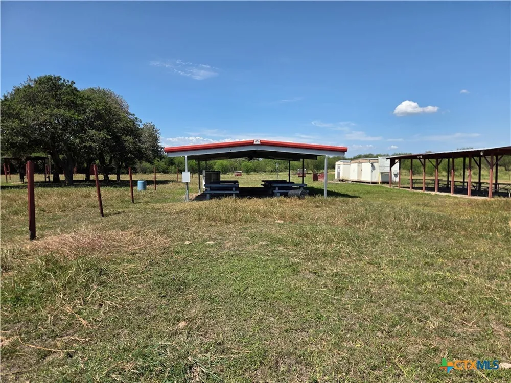 601 W Church Street Victoria, TX 77901