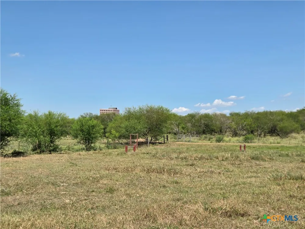 601 W Church Street Victoria, TX 77901