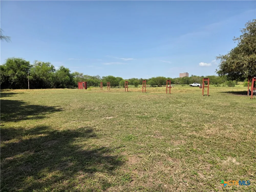 601 W Church Street Victoria, TX 77901