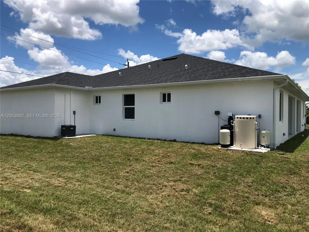 4568 Golfview Blvd #1 Lehigh Acres, FL 33973