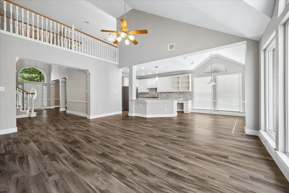 2202 Riverway Oak Drive Kingwood, TX 77345
