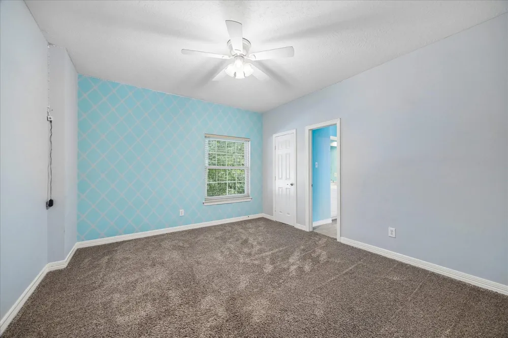 2202 Riverway Oak Drive Kingwood, TX 77345
