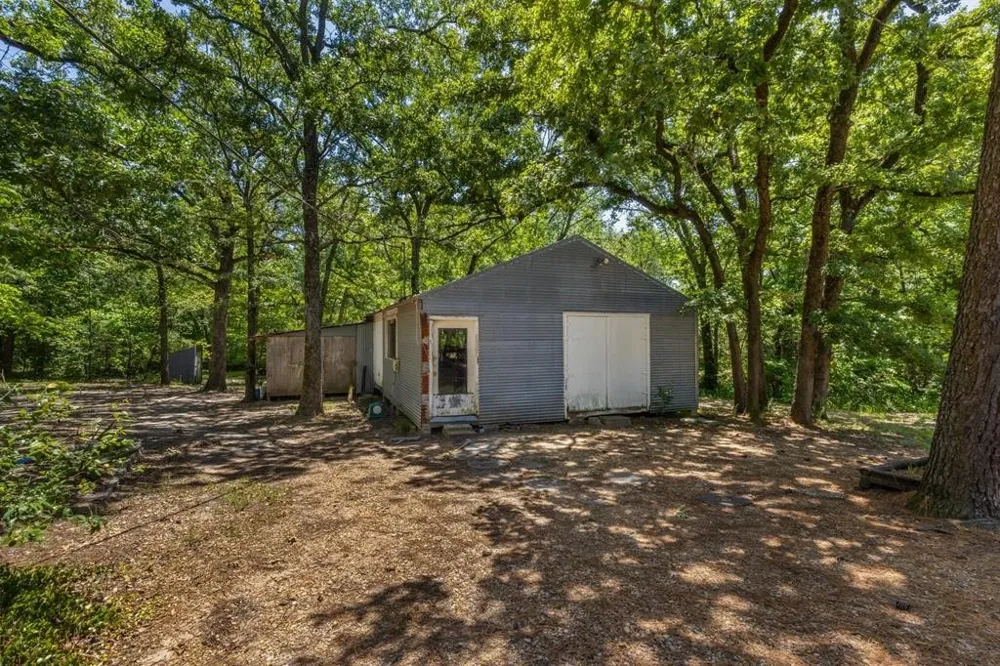 6966 CR 3512 Quinlan, TX 75474