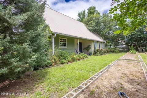 76 Shadow Lake Drive