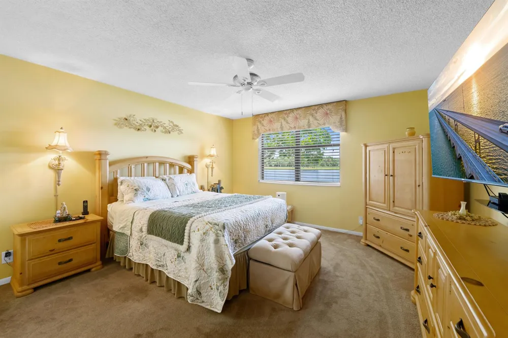 2768 CARAMBOLA CIRCLE S #101 Coconut Creek, FL 33066