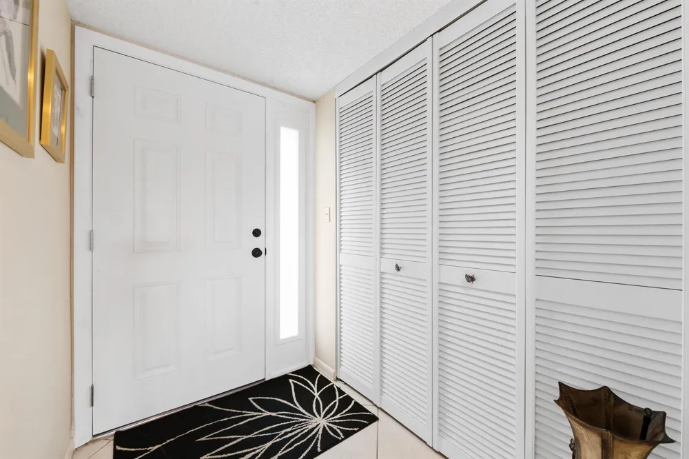 2768 CARAMBOLA CIRCLE S #101 Coconut Creek, FL 33066