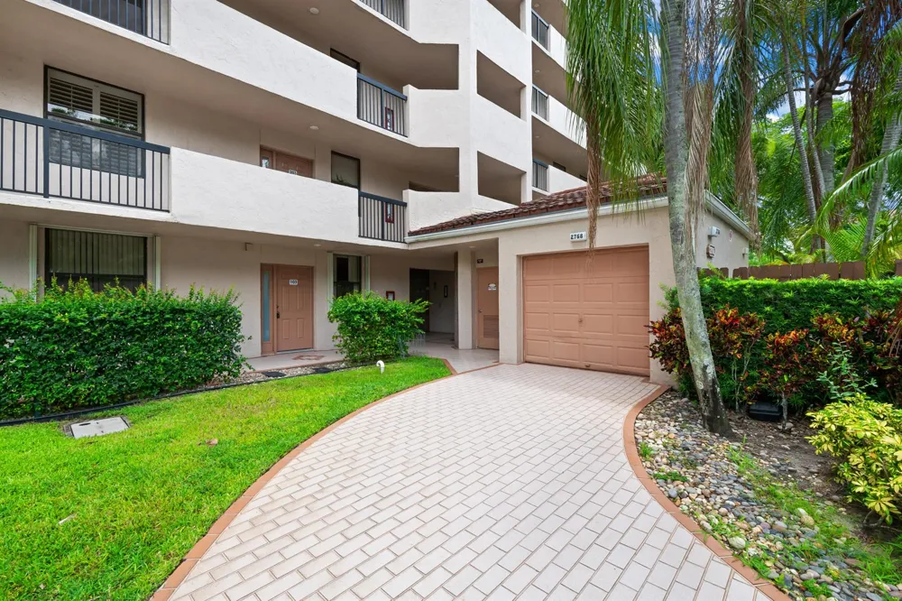 2768 CARAMBOLA CIRCLE S #101 Coconut Creek, FL 33066
