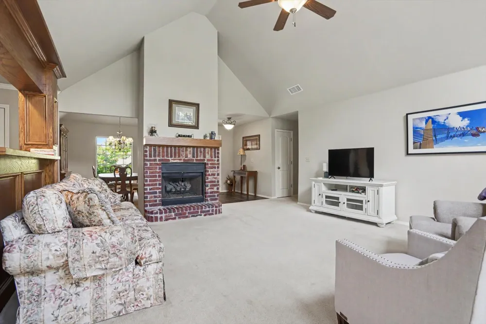 9279 Black Oak Lane Sand Springs, OK 74063
