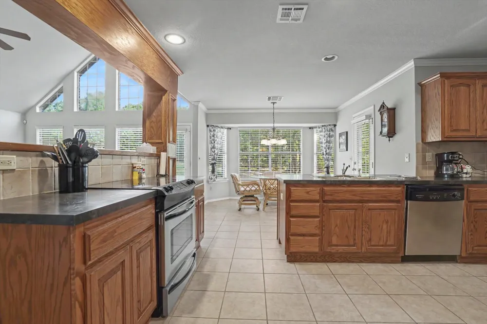 9279 Black Oak Lane Sand Springs, OK 74063