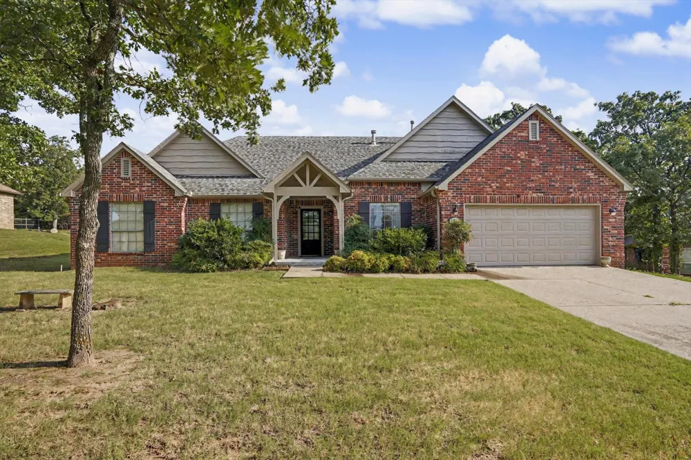 9279 Black Oak Lane Sand Springs, OK 74063