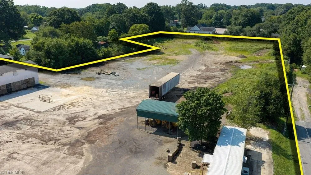 2609 Woodsdale Street Kannapolis, NC 28081