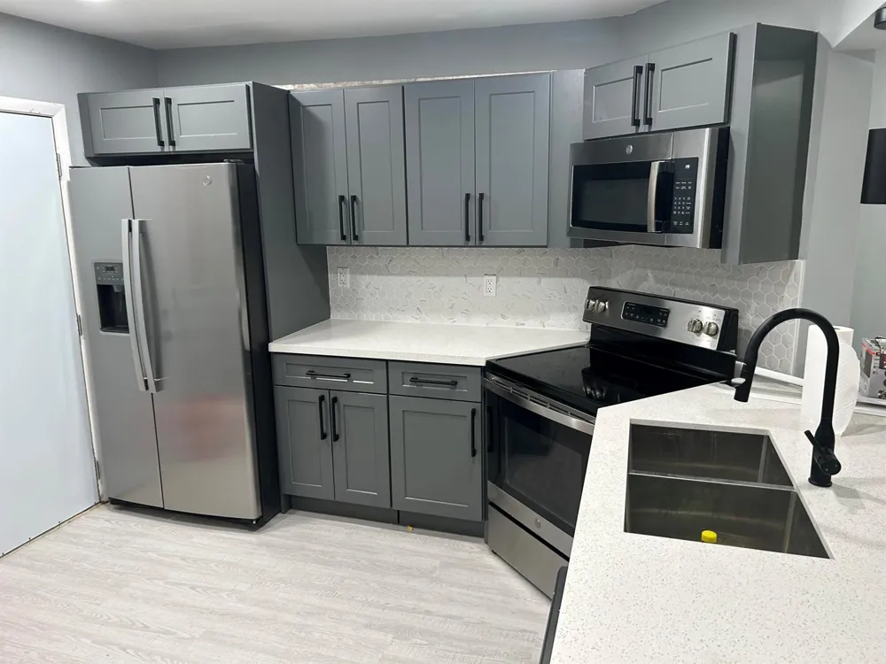 6361 FALLS CIR DRIVE #212 Lauderhill, FL 33319