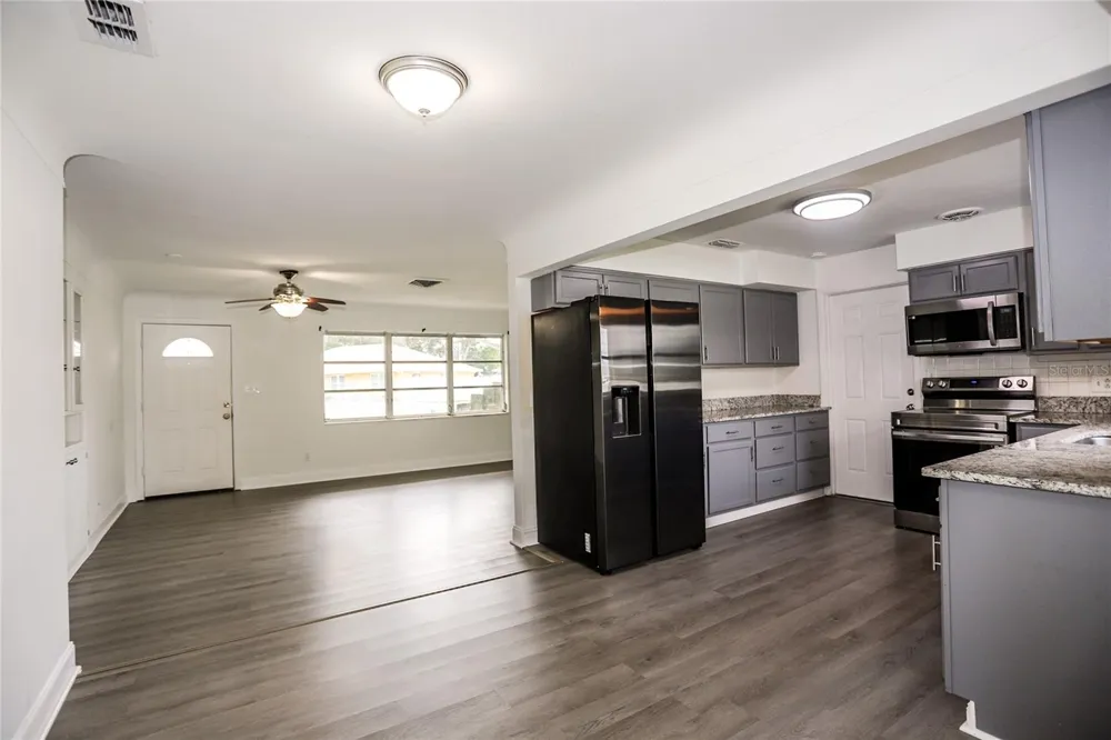 10011 110TH STREET Seminole, FL 33772