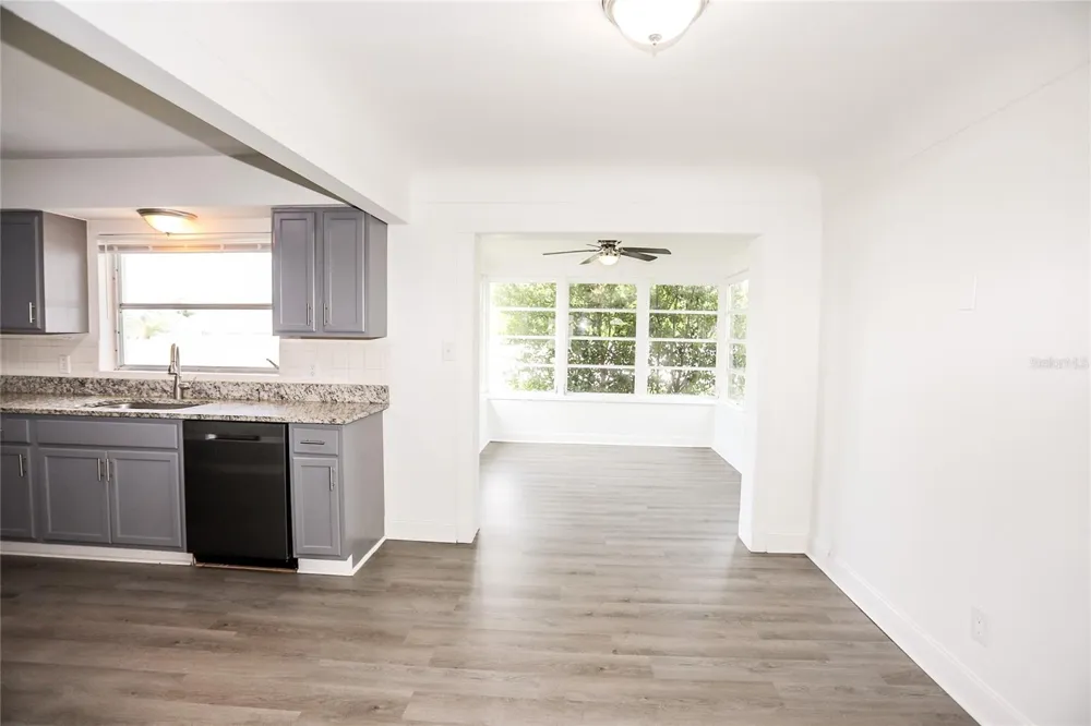 10011 110TH STREET Seminole, FL 33772