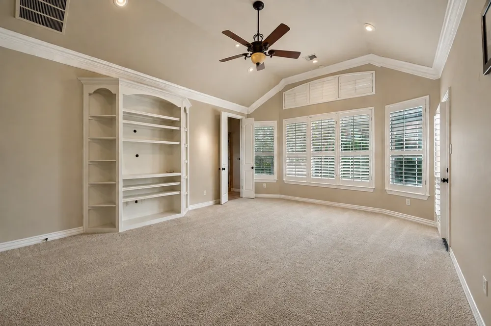 3785 Park Place Addison, TX 75001