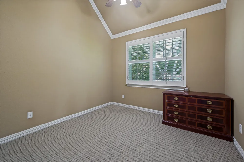 3785 Park Place Addison, TX 75001