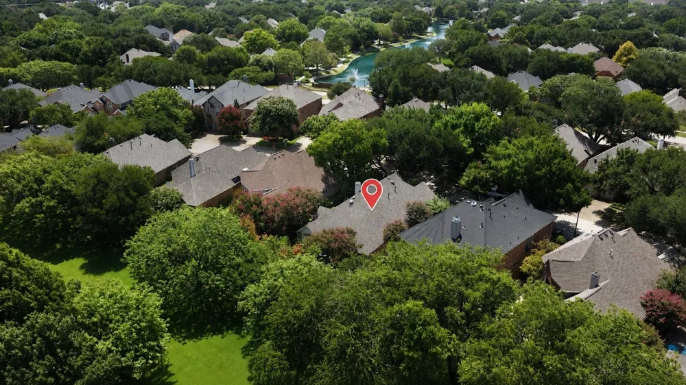 3785 Park Place Addison, TX 75001