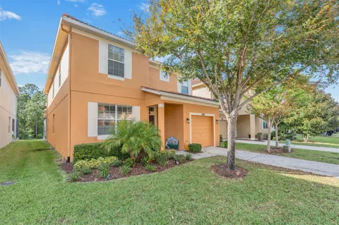 2908 BANANA PALM DRIVE