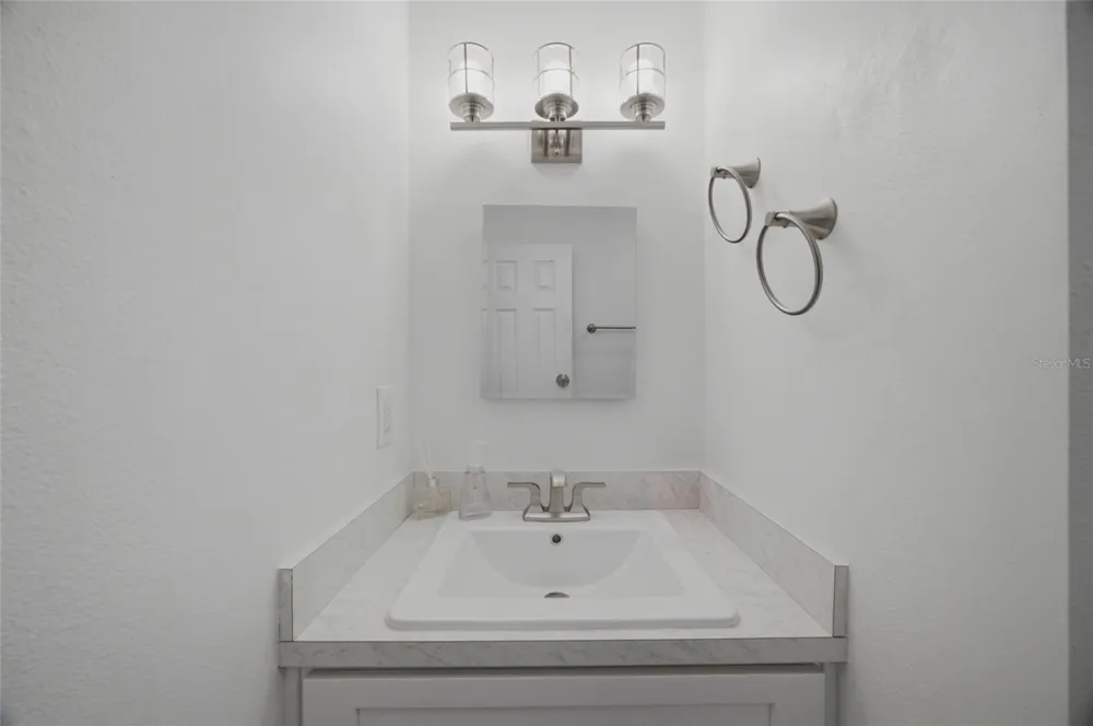 2971 FOREST CIRCLE Seffner, FL 33584