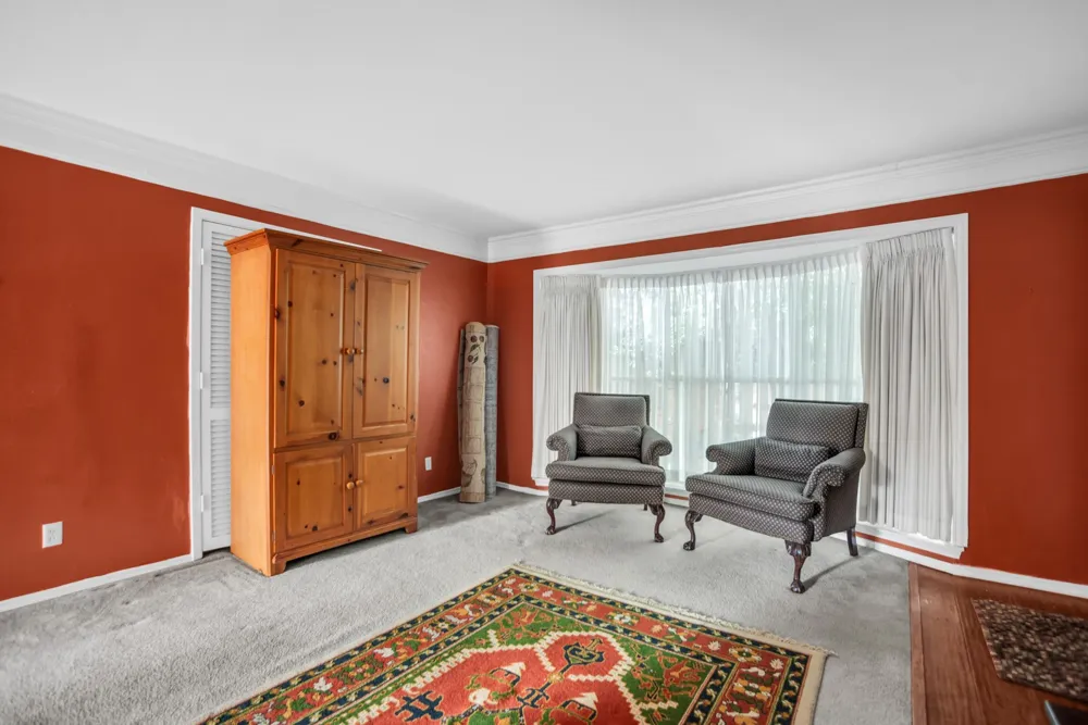 6345 Bandera Avenue Dallas, TX 75225