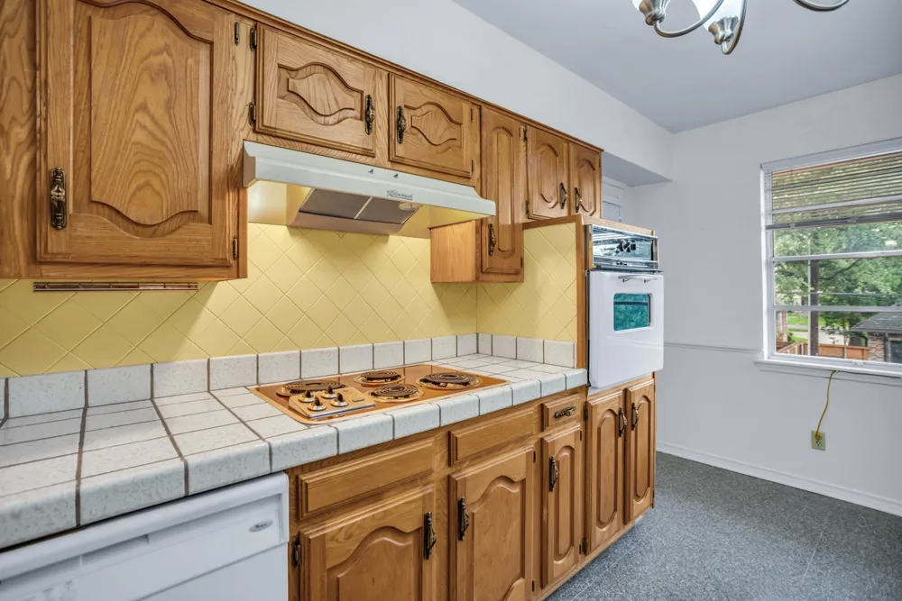 6345 Bandera Avenue Dallas, TX 75225