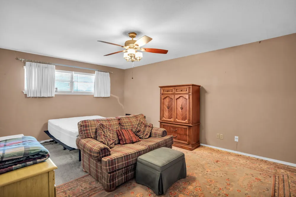6345 Bandera Avenue Dallas, TX 75225