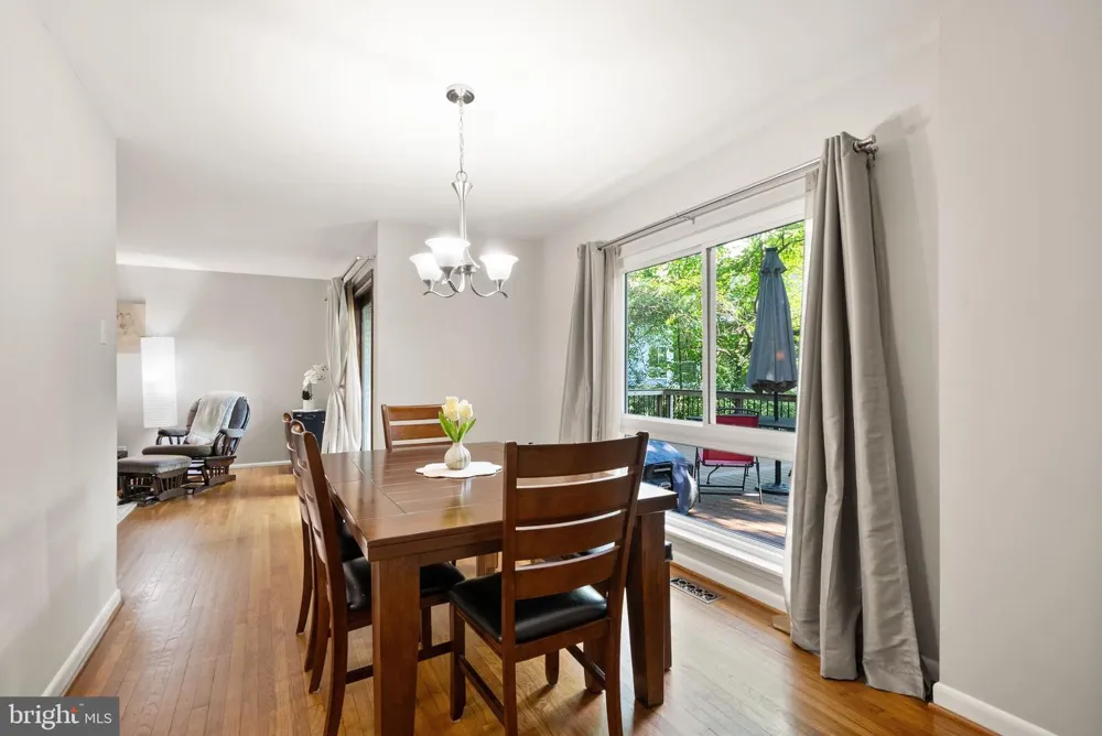 11041 SAFFOLD WAY Reston, VA 20190