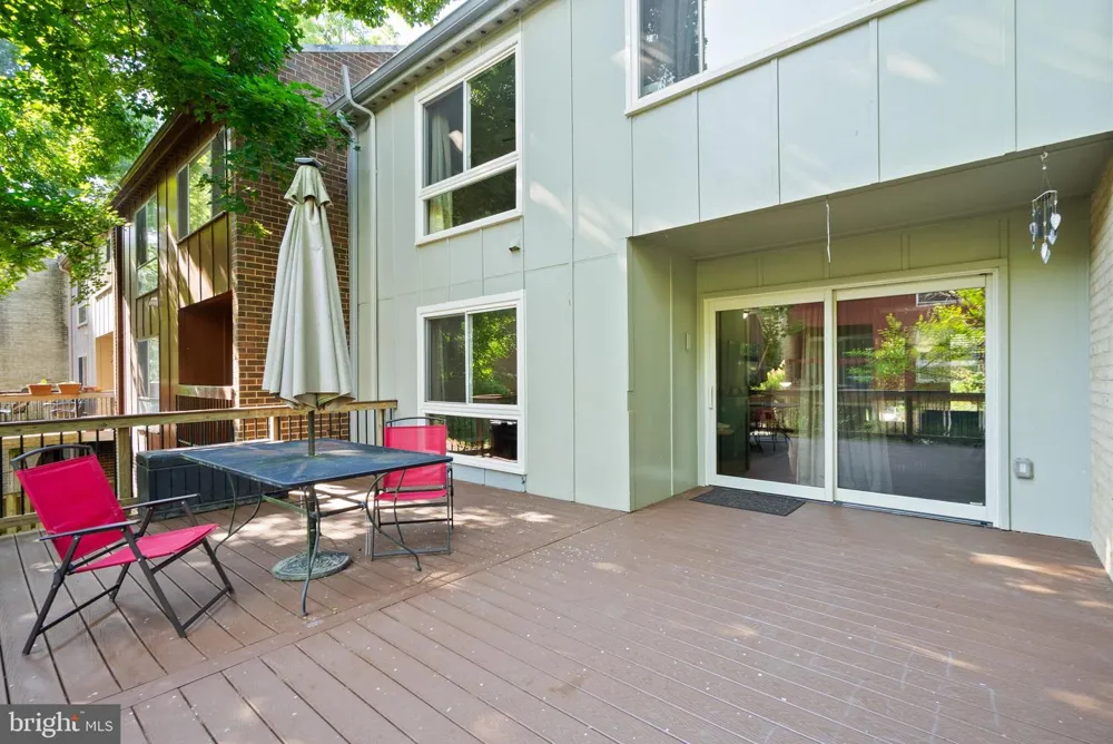 11041 SAFFOLD WAY Reston, VA 20190