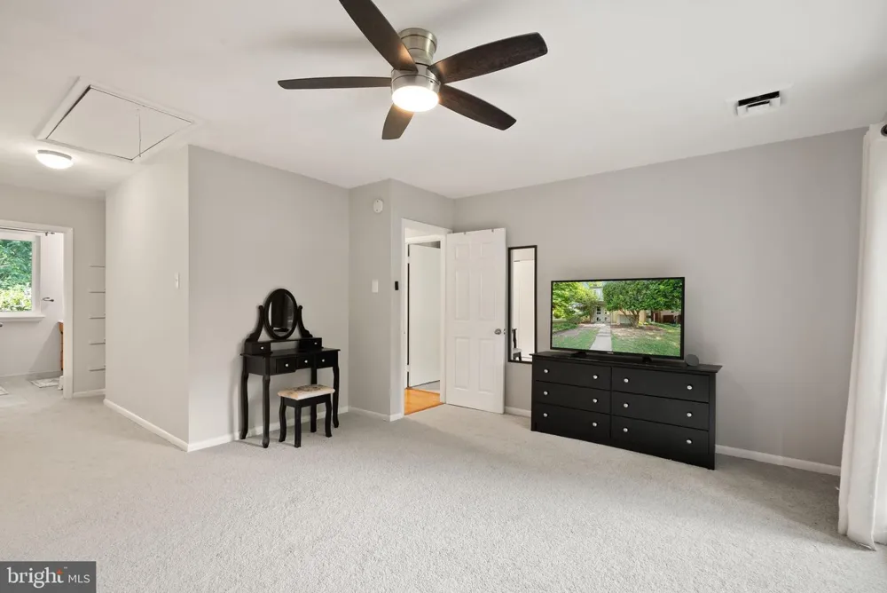 11041 SAFFOLD WAY Reston, VA 20190