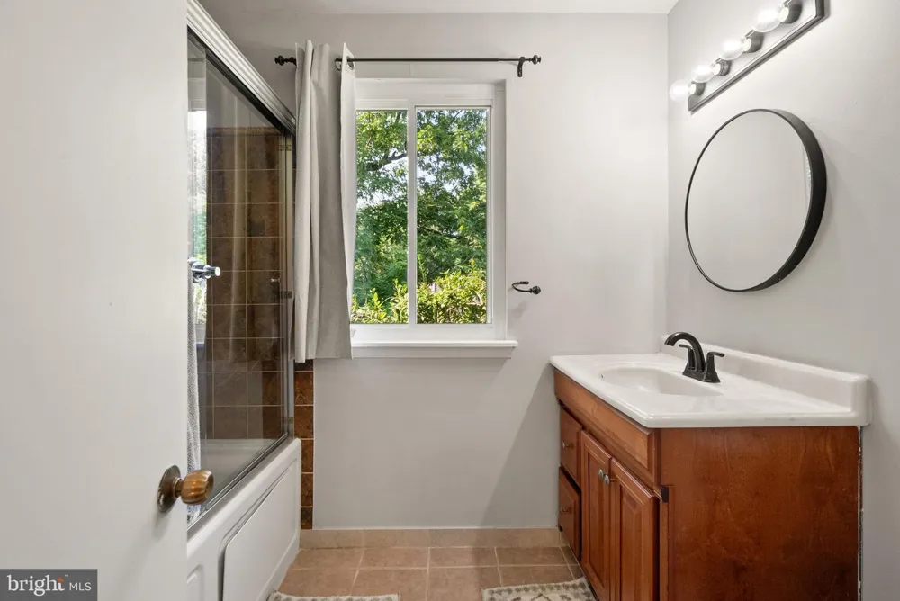 11041 SAFFOLD WAY Reston, VA 20190