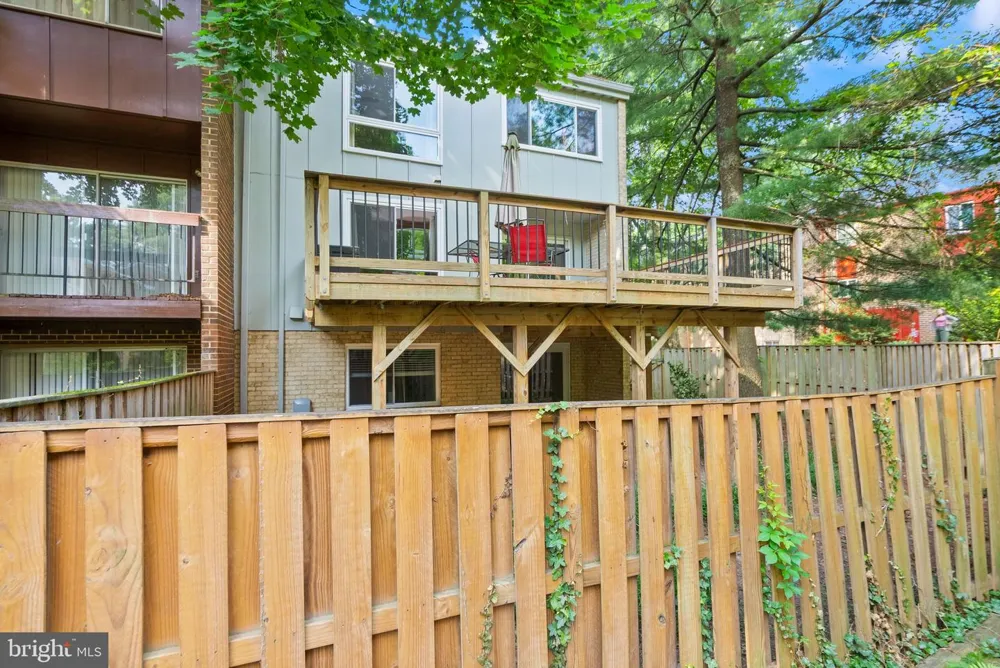 11041 SAFFOLD WAY Reston, VA 20190