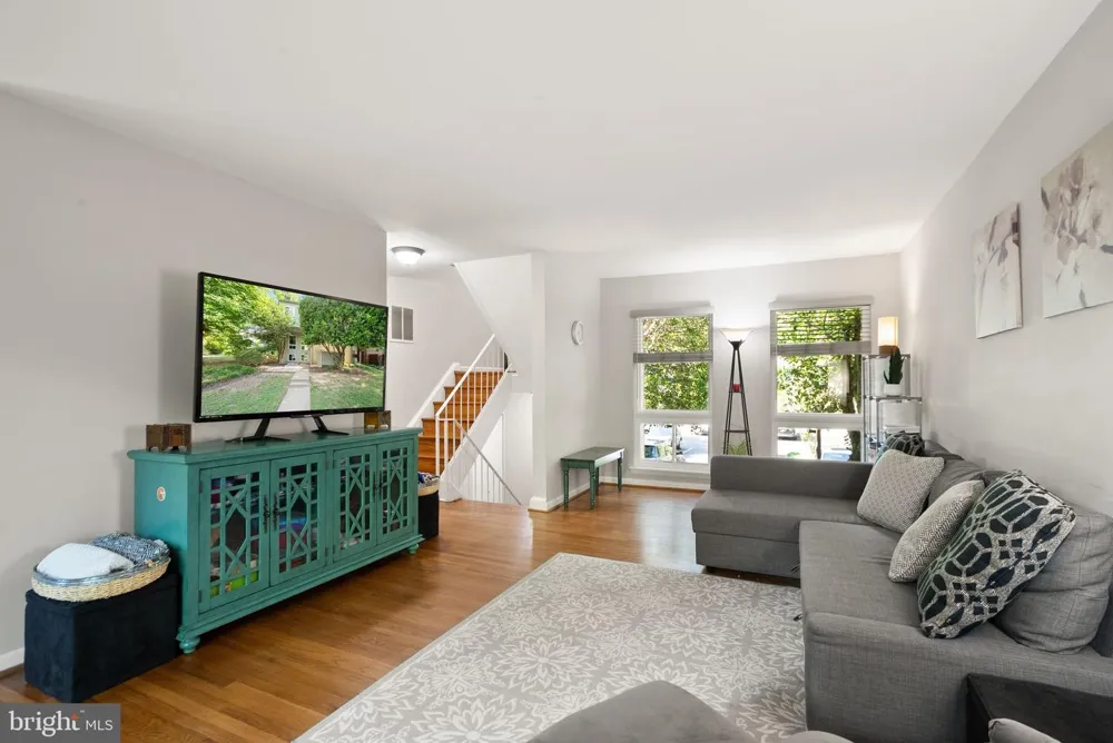 11041 SAFFOLD WAY Reston, VA 20190