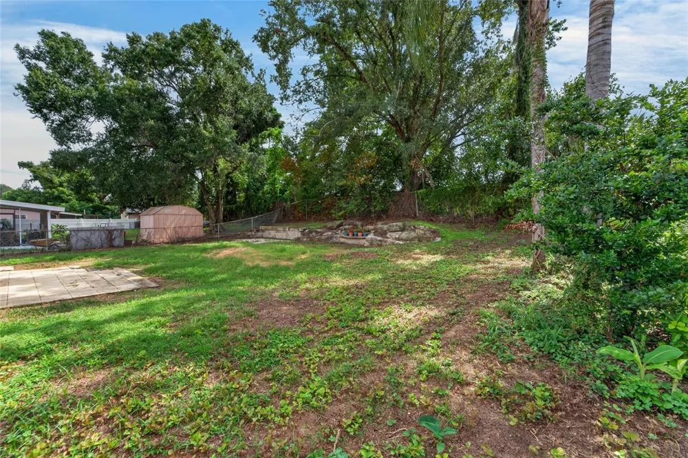506 SHAMROCK ROAD Brandon, FL 33511