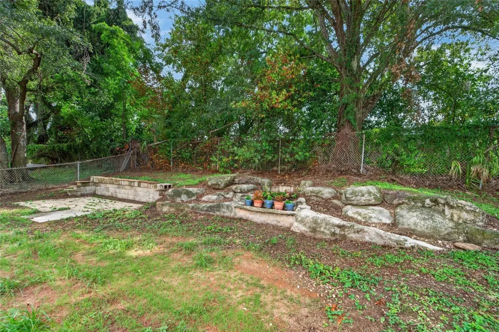 506 SHAMROCK ROAD Brandon, FL 33511