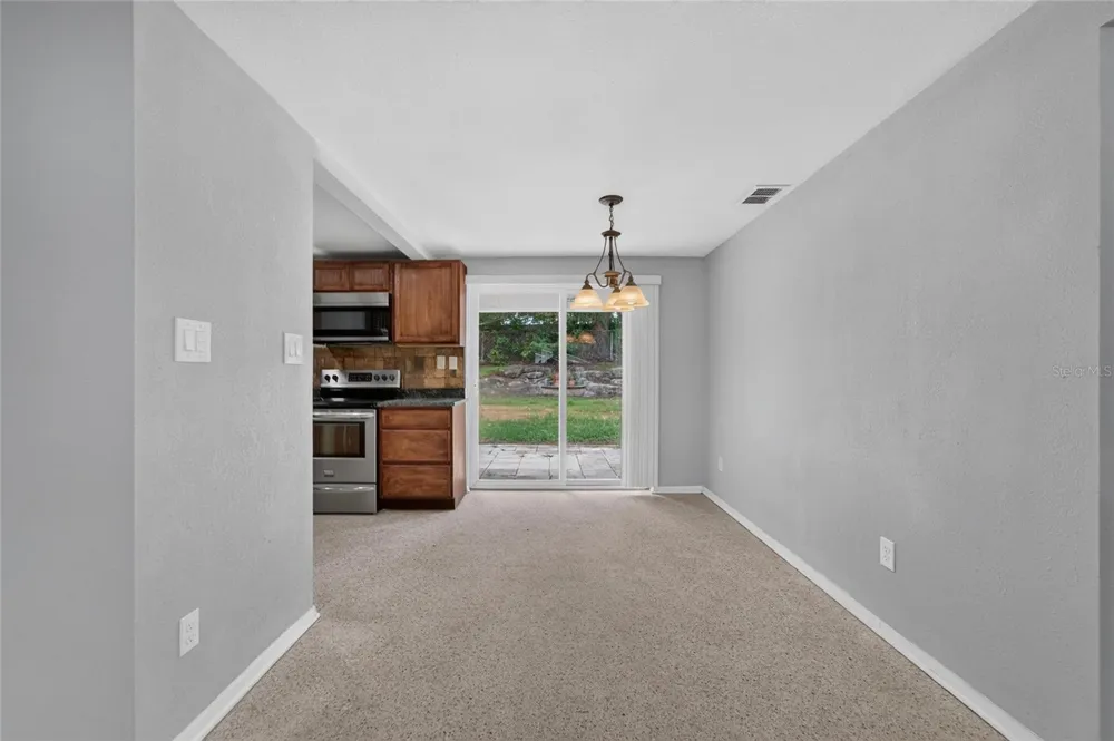 506 SHAMROCK ROAD Brandon, FL 33511