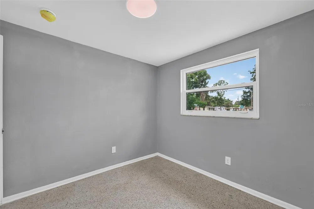 506 SHAMROCK ROAD Brandon, FL 33511