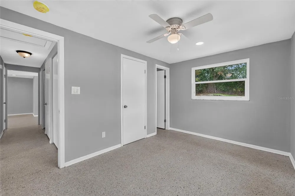 506 SHAMROCK ROAD Brandon, FL 33511